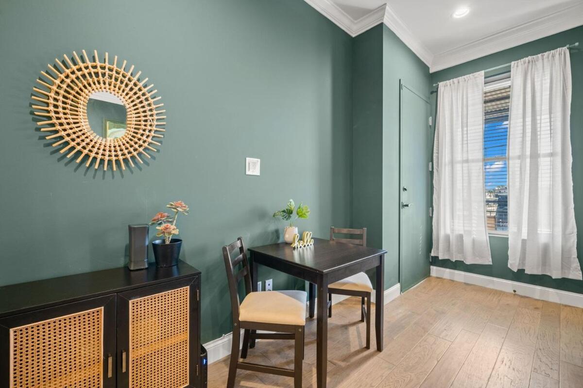 New! Sangria Suite - Upscale Ybor City Studio, Right On 7Th Ave Тампа Экстерьер фото